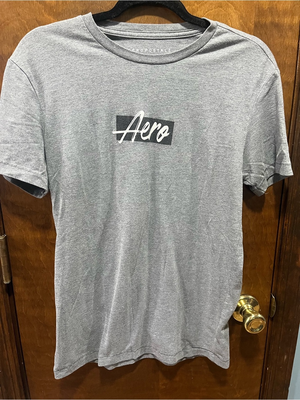 Aeropostale Heather Gray 'Aero' Logo Short Sleeve Tee size Small